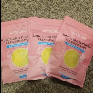 Pink Kojic Acid & Turmeric Cleansing Pads